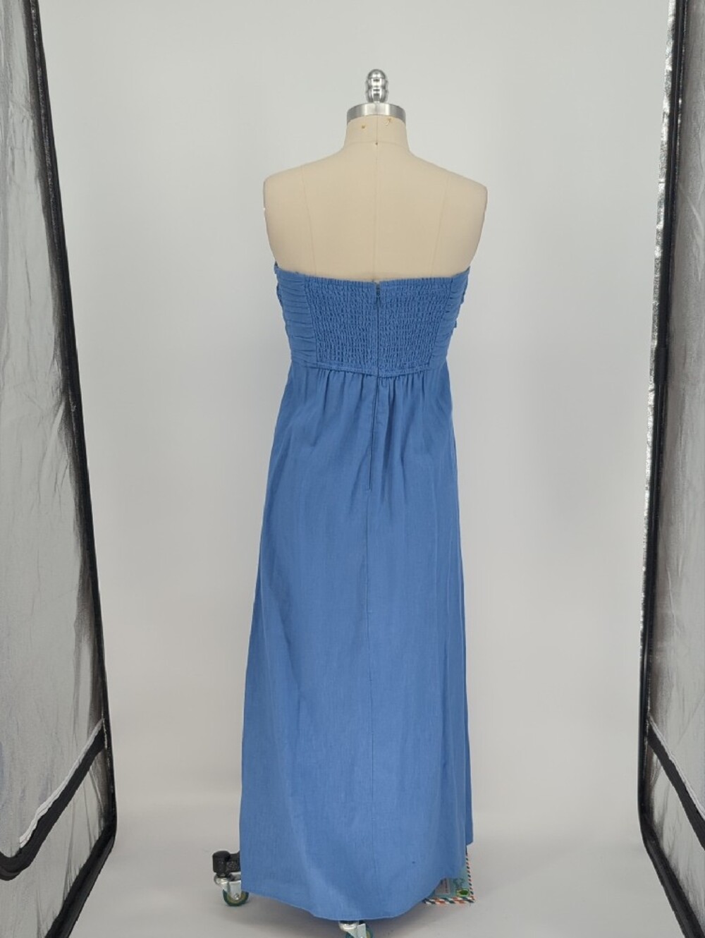 01444 Abercrombie + Fitch Pleated Strapless Maxi Dress Blue size Medium preppy - Picture 2 of 8
